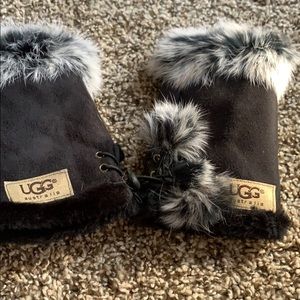 Ugg fingerless gloves